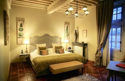 Aigues-Mortes Medieval City Hotel | Villa Mazarin Aigues Mortes