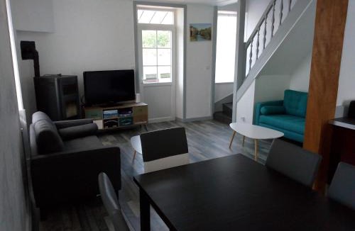 Bussiere-Galant House | Villa Mendieras