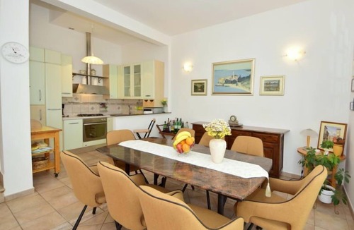 Okrug Gornji Apartment | Villa Meri by Interhome