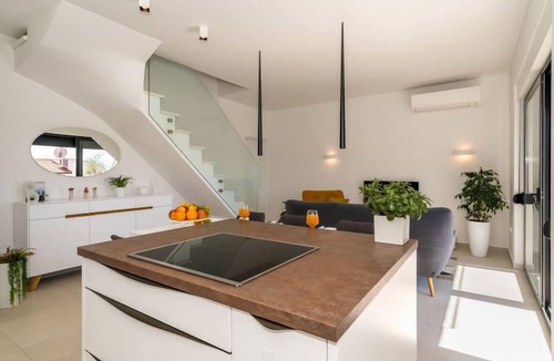 Okrug Gornji House | Villa Meri 2 by Interhome