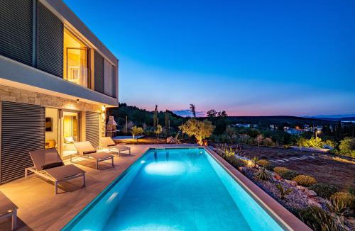 Zman Villa | Villa Mezano -heated pool & e-bikes