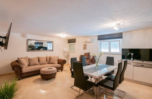 Podbablje Villa | Villa Mia 2 - Six Bedroom Villa with Private Pool