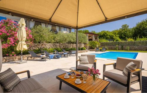 Sveti Ivan Dobrinjski House | Villa Mia