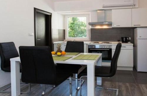 Lapad Apartment | Villa Mia - One Bedroom Apartment With Balcony