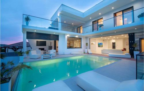 Maslenica House | Villa Michelle