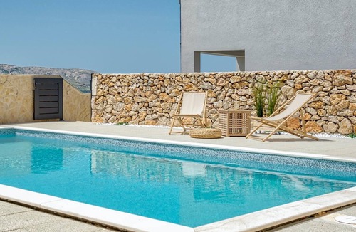 Metajna Villa | Villa Midina with Pool