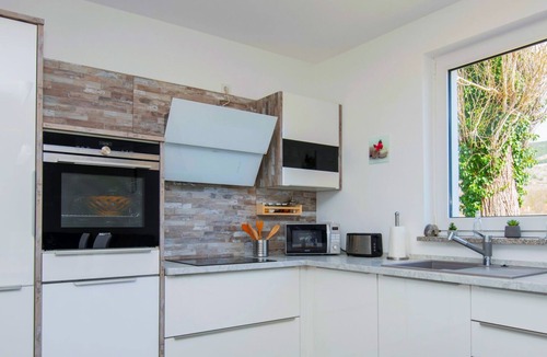 Donji Prolozac Villa | Villa Miki by Villas Guide