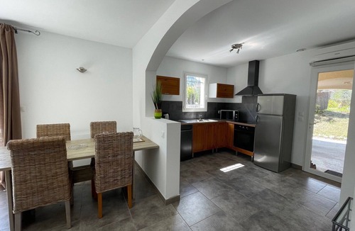 Brujas House | Villa MIMOSA