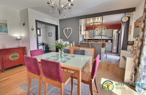 Brech House | Villa Mimosas - BRECH