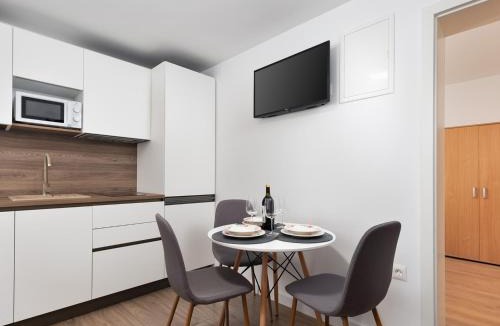 Frata House | Villa Mira