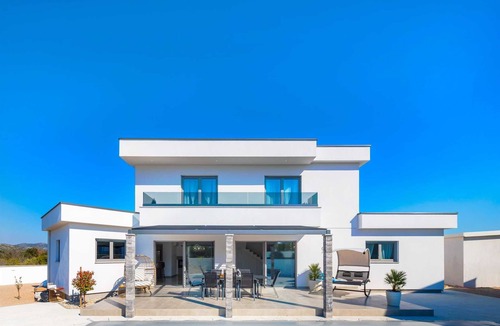 Sibenik Villa | Villa Mirakul Šibenik