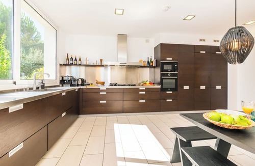 Vallpineda Villa | Villa Miramar by Glasir Homes