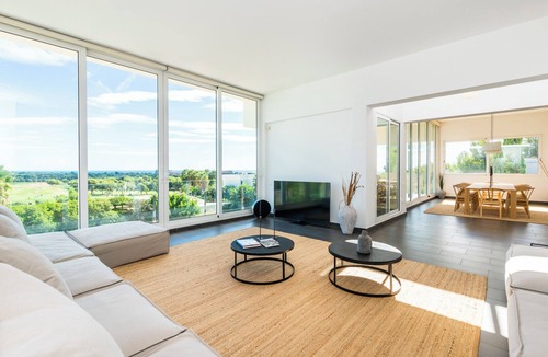 Vallpineda Villa | Villa Miramar by Glasir Homes