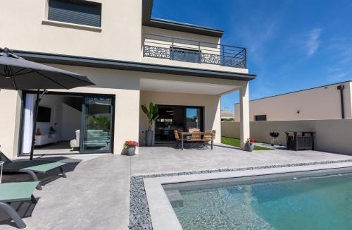 Serignan Villa | Villa Miray - Beach & Pool