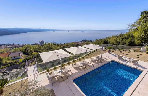Opatija Villa | Villa Mistral Opatija five star exclusive retreat