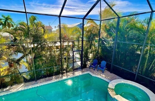 Matlacha Apartment | Villa Moana 2nd floor Apartment