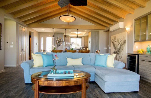 Kihei Villa | Villa Moana 8 Bedroom Beachfront