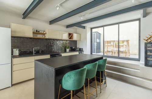 Septemes-les-Vallons House | Villa moderne avec piscine - Proche Marseille