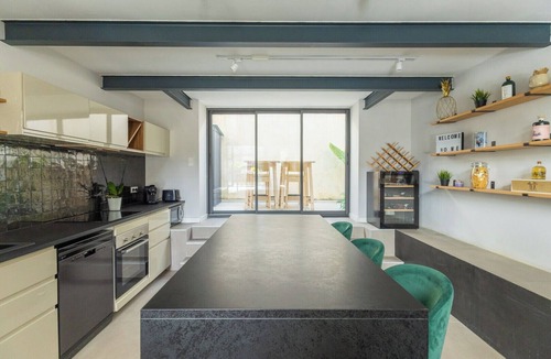Septemes-les-Vallons House | Villa moderne avec piscine - Proche Marseille