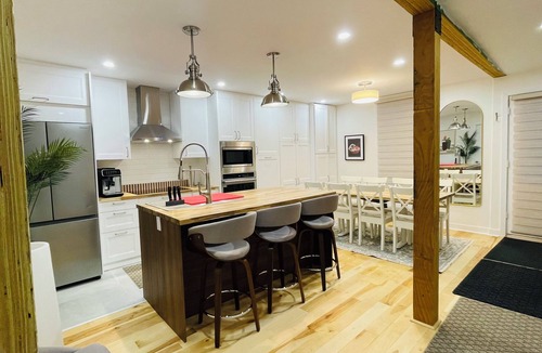 Sainte-Marie House | Villa Moderna 5 min from métro + parking