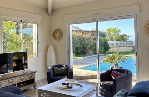 Port Leucate Villa | Villa moderne 4 chambres avec piscine privée à Port Leucate - FR-1-529-190