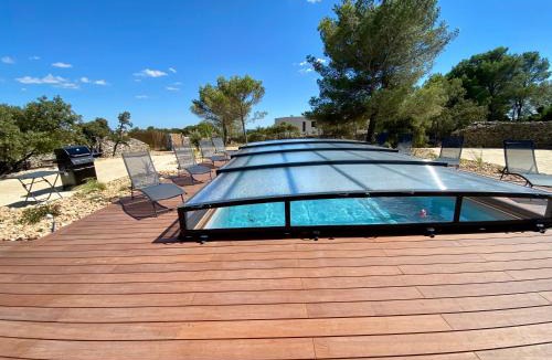 Les 3 Ponts Villa | Villa moderne piscine privative hauteurs de Nimes
