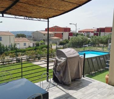 Aramon Villa | Villa moderne sur les hauteurs d'Aramon
