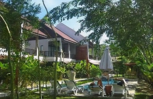 Pantai Tengah Hotel | Villa Molek