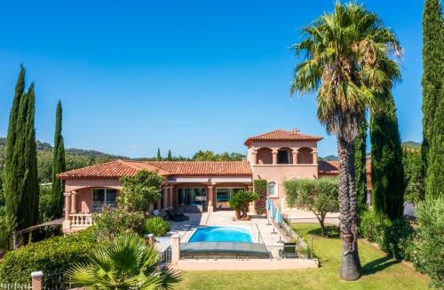 La Crau Villa | Villa Moniris Provence Bliss and Pool