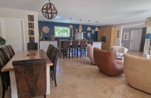 Montolieu Villa | Villa Monplaisir in Montolieu