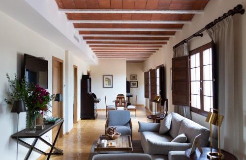 Corbera Villa | Villa Monsalva