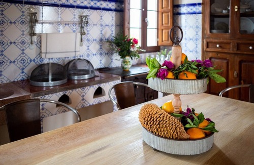 Corbera Villa | Villa 'Monsalva' with Private Pool, Wi-Fi and Air Conditioning