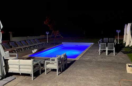 Montureux-les-Baulay Bed & Breakfast | Villa Montagnon
