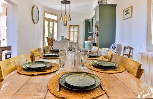 Graveson House | VILLA MONTEL