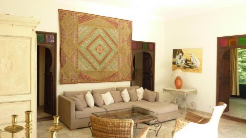 Jausiers Hotel | Villa Morelia