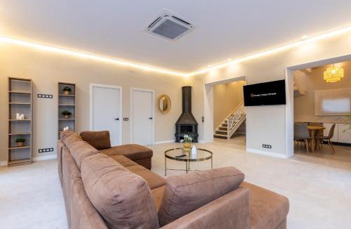 Vila-Seca Villa | Villa MORERA