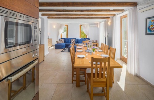 Baredine Villa | Villa Morgan for 8 people in Central Istria with 45 m2 heated pool & pet friendly
