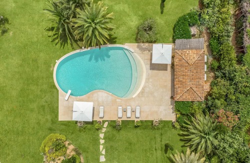 Saint-Tropez Villa | Villa Moutte Summary: