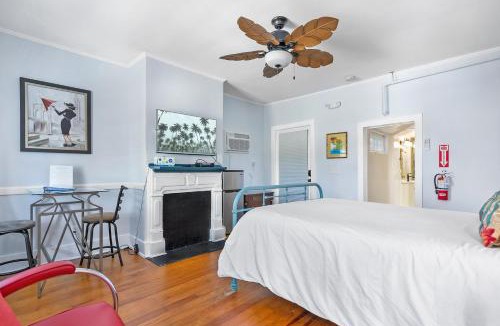 Downtown Historic District Apartment | Villa Mulvey # 3