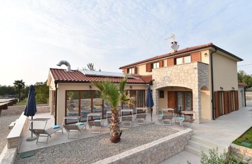 Brzac Villa | Villa Muskatel KRK -with heated covered pool