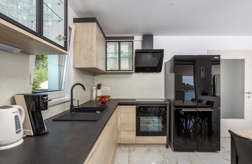 Omisalj Villa | Villa Nada sea view&whirpool island Krk by Villas