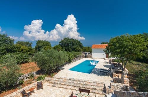 Sveti Ivan Dobrinjski Villa | Villa Nadia