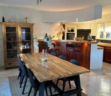 Mejannes-les-Ales House | Villa Namasté