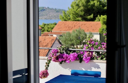 Cove Makarac (Milna) House | Villa Nana Brač