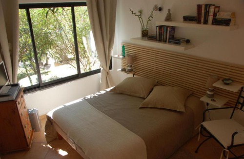 La Bouilladisse Bed & Breakfast | Villa Nara