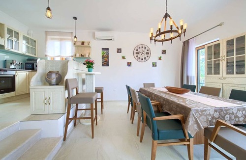 Milohnici House | Villa NATHALIE with private pool, jacuzzi and outdoor sauna