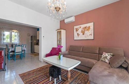 Unesic House | Villa near Krka with Private Pool
