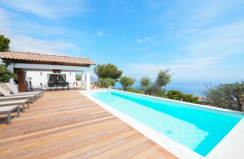 Fontvieille Villa | Villa Near Monaco - Sea View