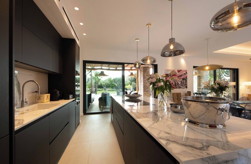 Saint-Tropez Villa | Villa near saint tropez center, recent, built in 2021, pets allowed
