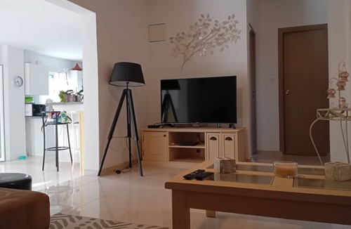Pedralba Villa | VILLA NEAR SEA AND MOUNTAINS IN TYPICAL VILLAGE